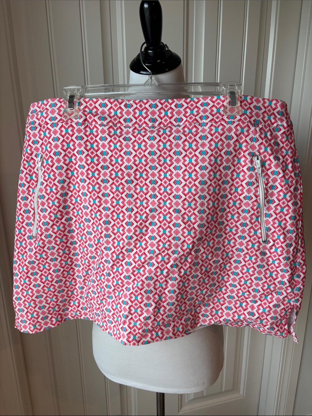 Ruby Rd. Pink, White & Turquoise Geometric Skort